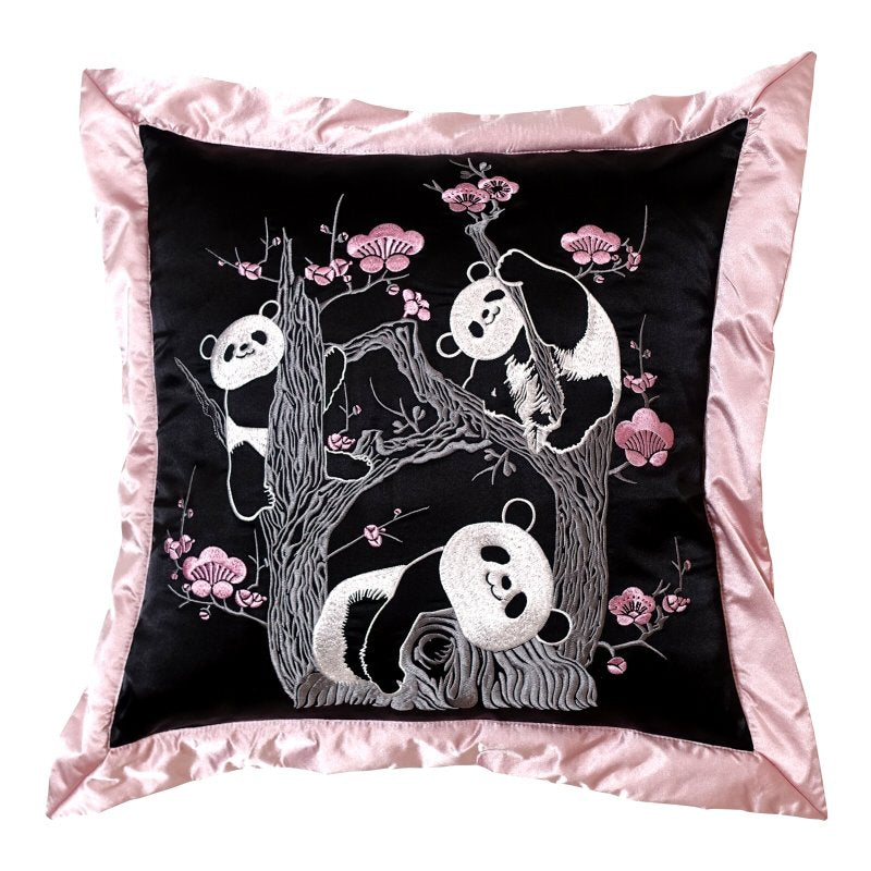 ESC-001 梅とパンダ刺繍クッション