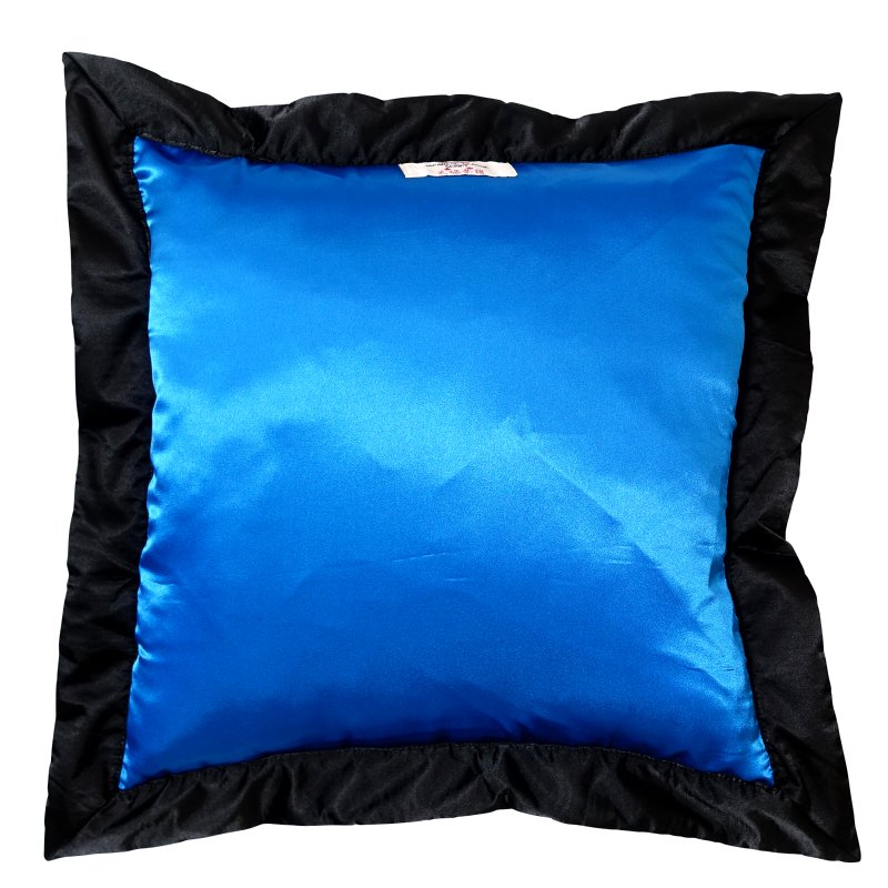 ESC-003 桜と金魚刺繍クッション