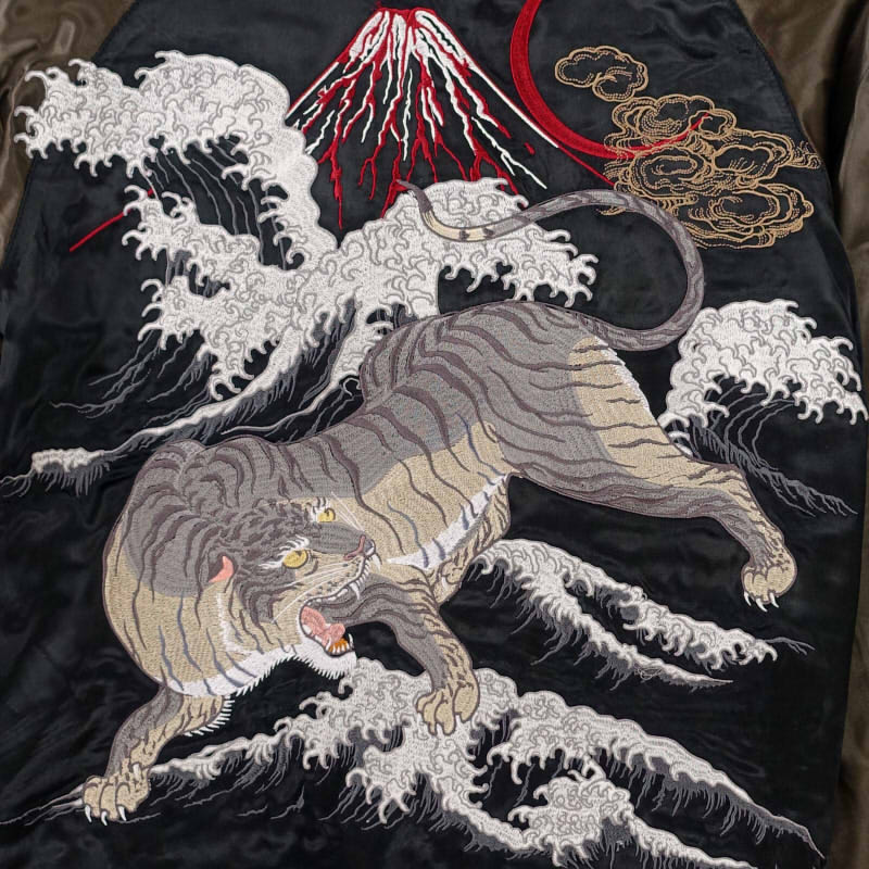 JSKJ-521 波に見返り虎刺繍リバーシブルスカジャン